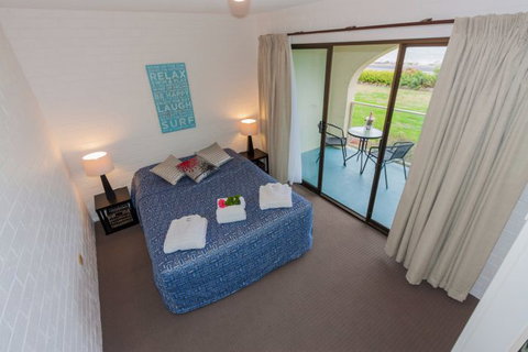 Edgewater Gardens - Maitland Accommodation 5