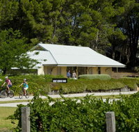 Tour de Vines - Maitland Accommodation