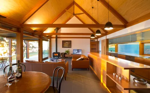 Coast House Tasmania - Maitland Accommodation 2