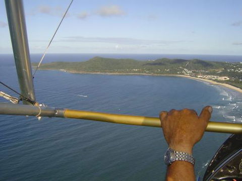 David Cookman–Sunshine Coast Hang Gliding - Maitland Accommodation 1