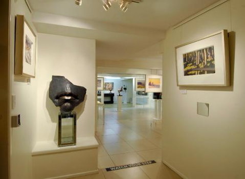 Art Nuvo Gallery - Maitland Accommodation 1