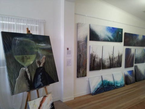 Greg Stevenson Art - Maitland Accommodation 0