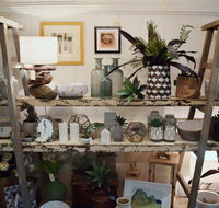 DBar Gallery - Maitland Accommodation