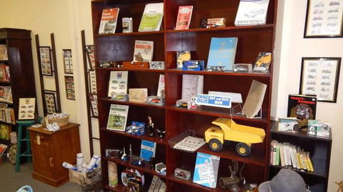 Meri Collectables - Maitland Accommodation 0