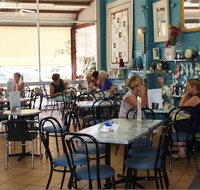 Inspirations Cafe Gift and Patchwork Gallery - Maitland Accommodation