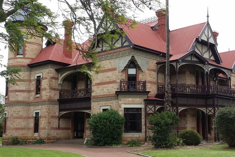 Adelaide Walking Tour: Hills, Squares And Parklands - Maitland Accommodation 3