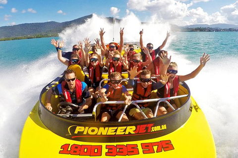 Airlie Beach Jet Boat Thrill Ride - Maitland Accommodation 4
