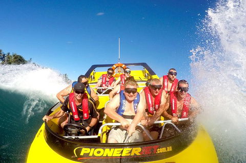 Airlie Beach Jet Boat Thrill Ride - Maitland Accommodation 10