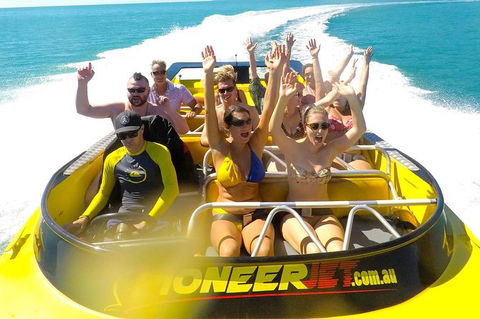 Airlie Beach Jet Boat Thrill Ride - Maitland Accommodation 5