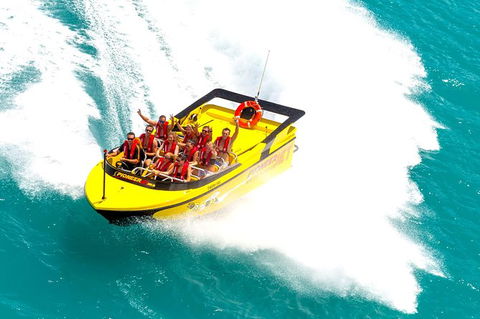 Airlie Beach Jet Boat Thrill Ride - Maitland Accommodation 7