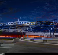 Luxury Brisbane Airport Transfers To and From Surfers Paradise for 2 Person - Maitland Accommodation