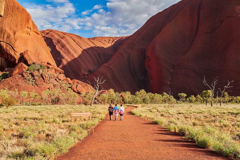 Uluru Base And Sunset Half-Day Trip With Optional Outback BBQ Dinner - Maitland Accommodation 25