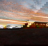 Bus Transfer Alice Springs to Ayers Rock Resort - Maitland Accommodation