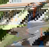 Private Byron Bay Pickup to Brisbane Airport 1-4 People 0700am-0700pm - Maitland Accommodation