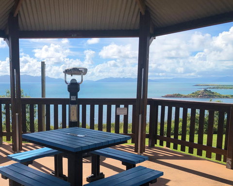 Bowen - Flagstaff Hill Lookout - Maitland Accommodation 1