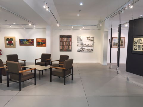 Copper Country Keepsakes - Maitland Accommodation 1