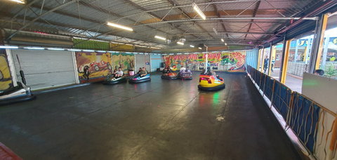 King Carnival With Mini Golf - Maitland Accommodation 1