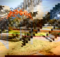 Lockhart Love Locks - Maitland Accommodation