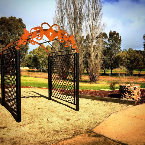 Lockhart Love Locks - Maitland Accommodation 0