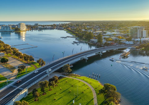 Mandurah - Maitland Accommodation 0