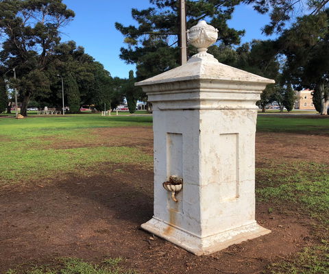 Bews Fountain, Kadina - Maitland Accommodation 0