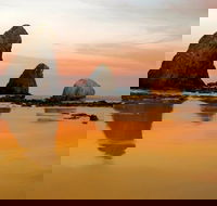 Glasshouse Rocks and Pillow Lava - Maitland Accommodation