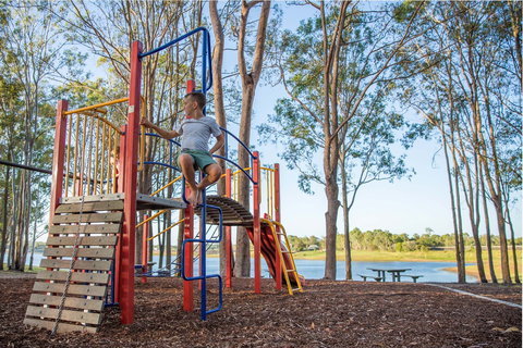 Lake Samsonvale - Maitland Accommodation 2