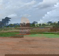 Noel Buntine Memorial - Maitland Accommodation