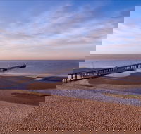 Altona Beach - Maitland Accommodation