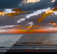 Bramston Beach - Maitland Accommodation