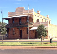 Old Gentleman's Club - Maitland Accommodation