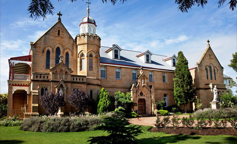Abbey Of The Roses - Maitland Accommodation 0
