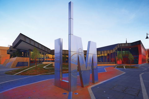 Albury Library Museum - Maitland Accommodation 1