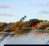 Lake Weeroona - Maitland Accommodation