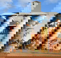 Riverina Outdoor Art Trail - Maitland Accommodation