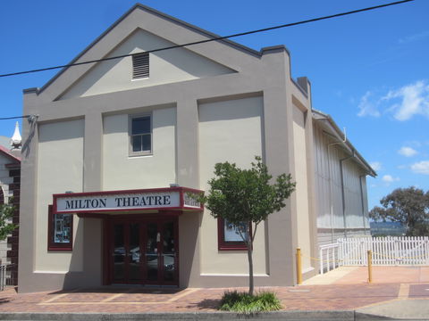 Milton Theatre - Maitland Accommodation 0