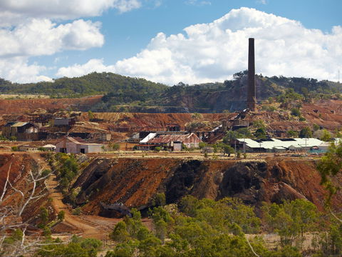 Mount Morgan - Maitland Accommodation 1