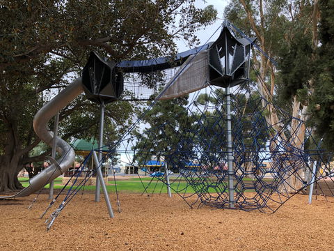 Walk In The Trees, Kadina - Maitland Accommodation 0