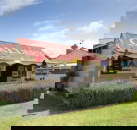 ArtGoolwa Inc - Maitland Accommodation