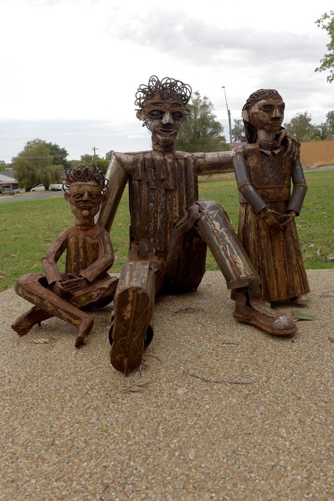 Lyrics, Landscapes And Lintels - Leeton Public Art Trail - Maitland Accommodation 0