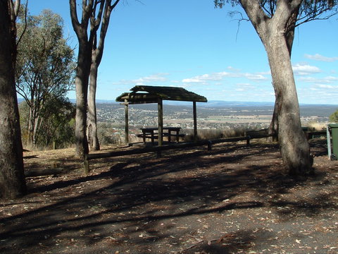 McIlveen Park Lookout - Maitland Accommodation 0