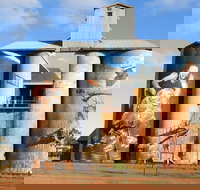 Riverina Outdoor Art Trail - Maitland Accommodation