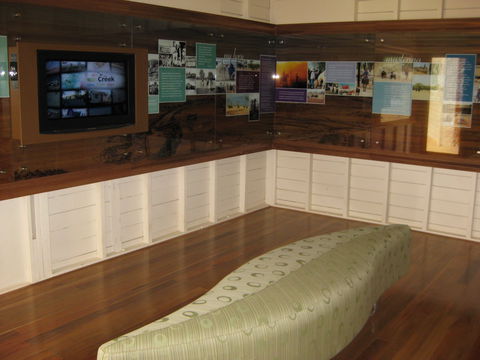 At The Creek Visitor Information Centre - Maitland Accommodation 1