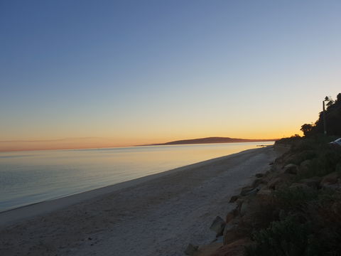McCrae Beach - Maitland Accommodation 0