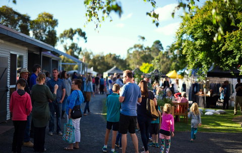 Meeniyan Square - Maitland Accommodation 2