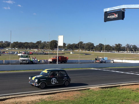 Winton Motor Raceway - Maitland Accommodation 1