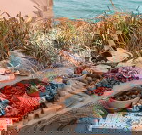 A picnic in Byron Bay - Maitland Accommodation