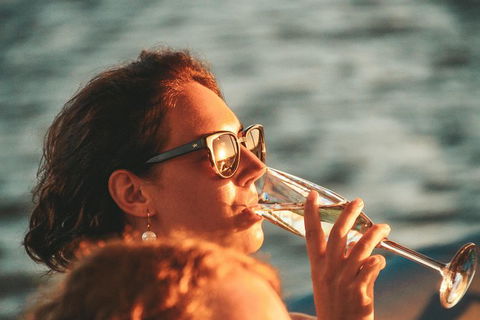 Sunset River Cruise Near Byron Bay - Maitland Accommodation 4