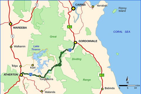 IMAX Private Transfer 7 Guests Cairns Airport To Hotels In Port Douglas - Maitland Accommodation 1