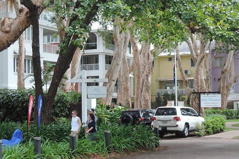 Airport Transfer - Palm Cove, Kewarra Beach & Trinity Beach To Cairns Airport - Maitland Accommodation 6